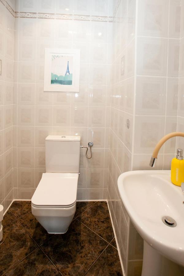 Uroczy Apartament Rzeczna Kołobrzeg Exteriör bild