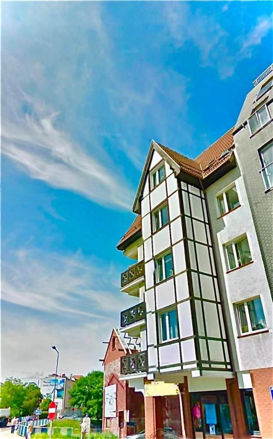 Uroczy Apartament Rzeczna Kołobrzeg Exteriör bild