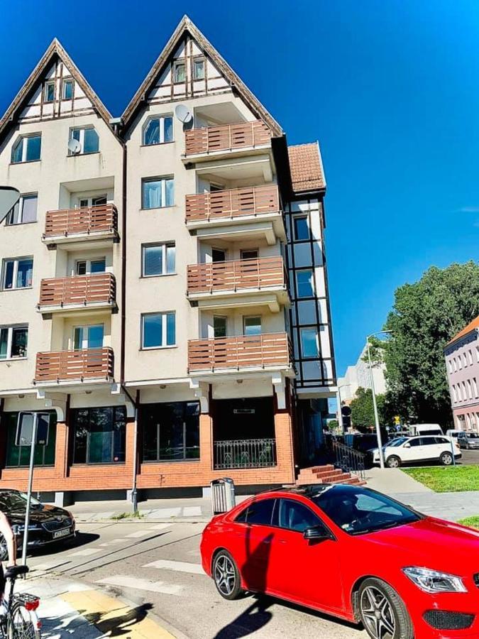 Uroczy Apartament Rzeczna Kołobrzeg Exteriör bild