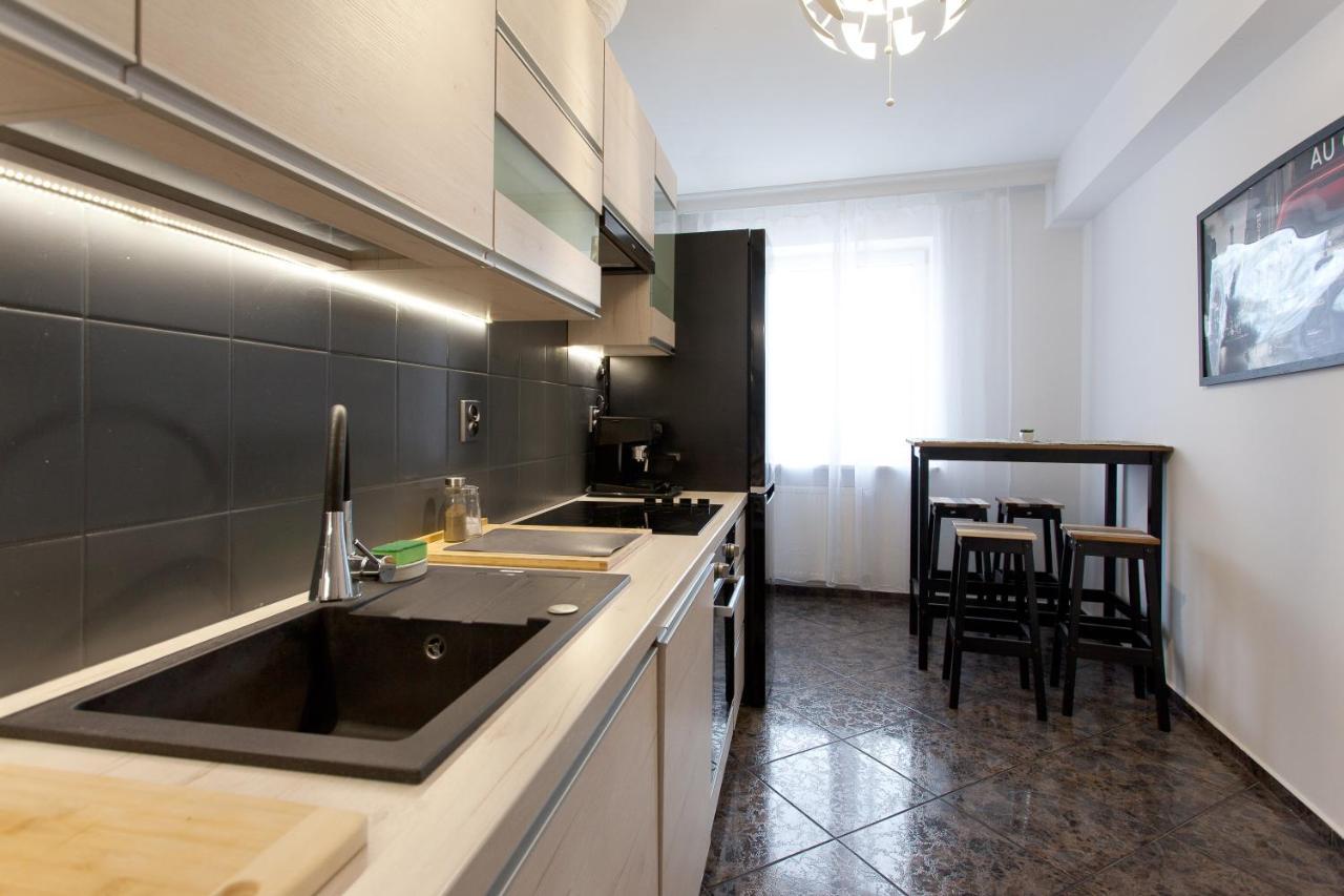 Uroczy Apartament Rzeczna Kołobrzeg Exteriör bild